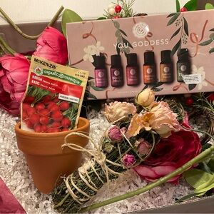 Woolzies you goddess essential oil gifts 🎁 set
